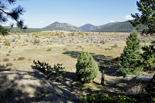 scenery on the other side of the rock